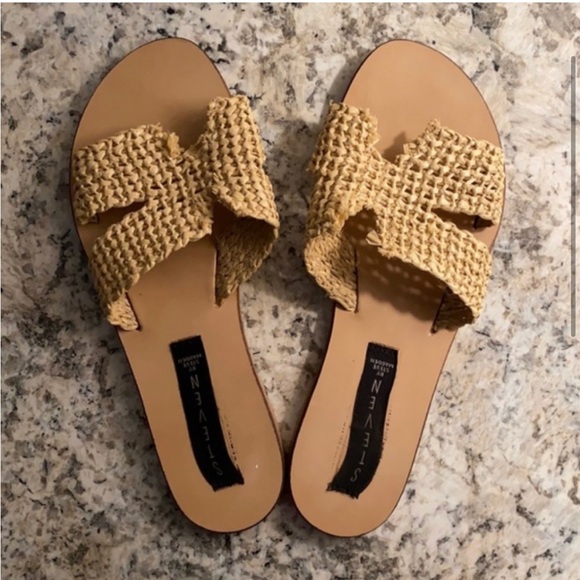Steven by Steve Madden | Greece Slides - Picture 4 of 10